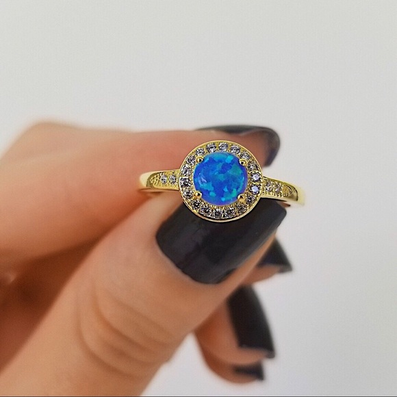 Yellow Gold Blue Fire Opal Ring - Picture 2 of 3